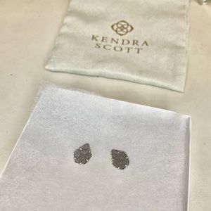 Kendra Scott Tessa Silver Stud Earrings in Platinum Drusy